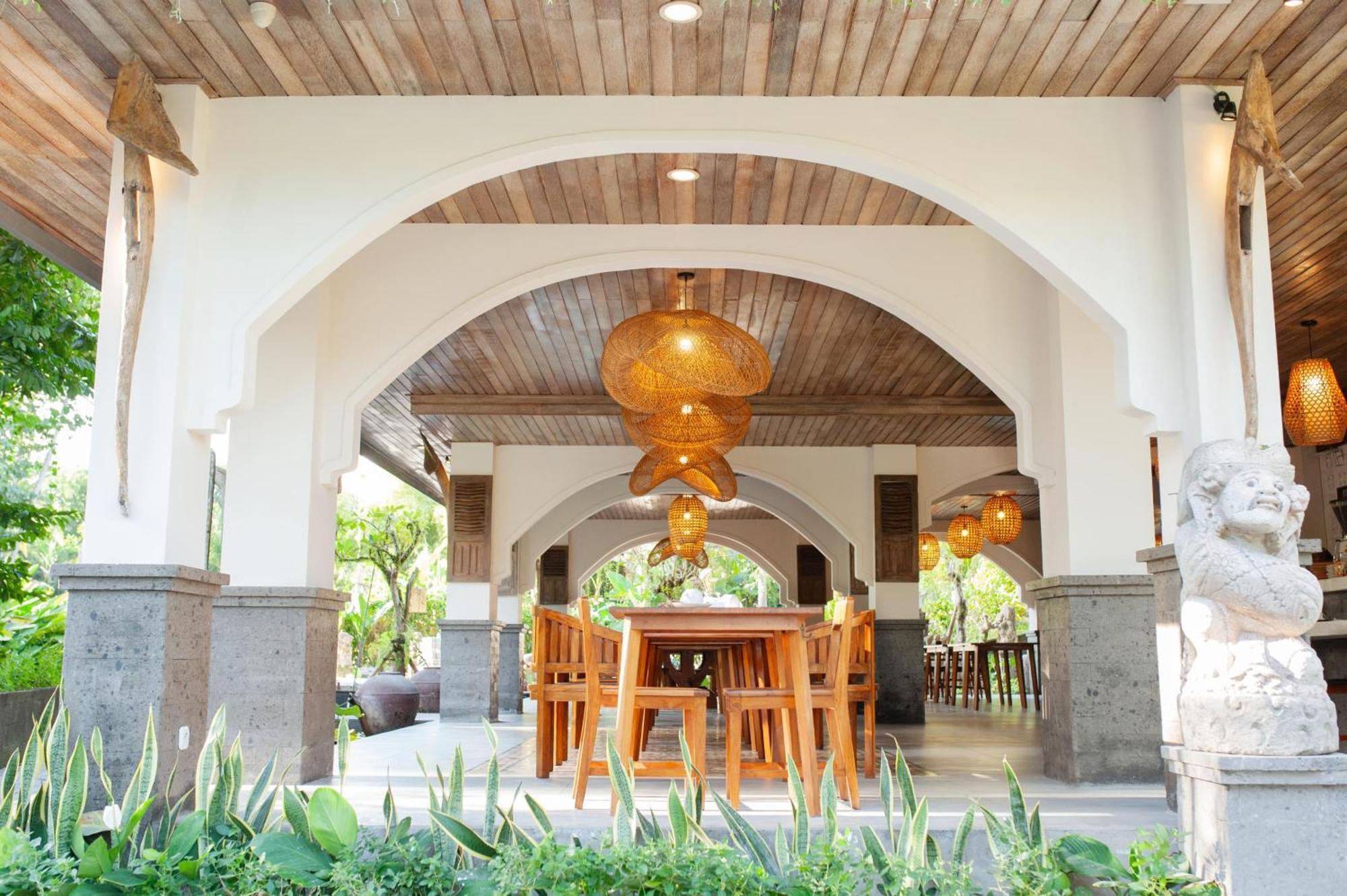 The Artini Dijiwa Hotel 4*
