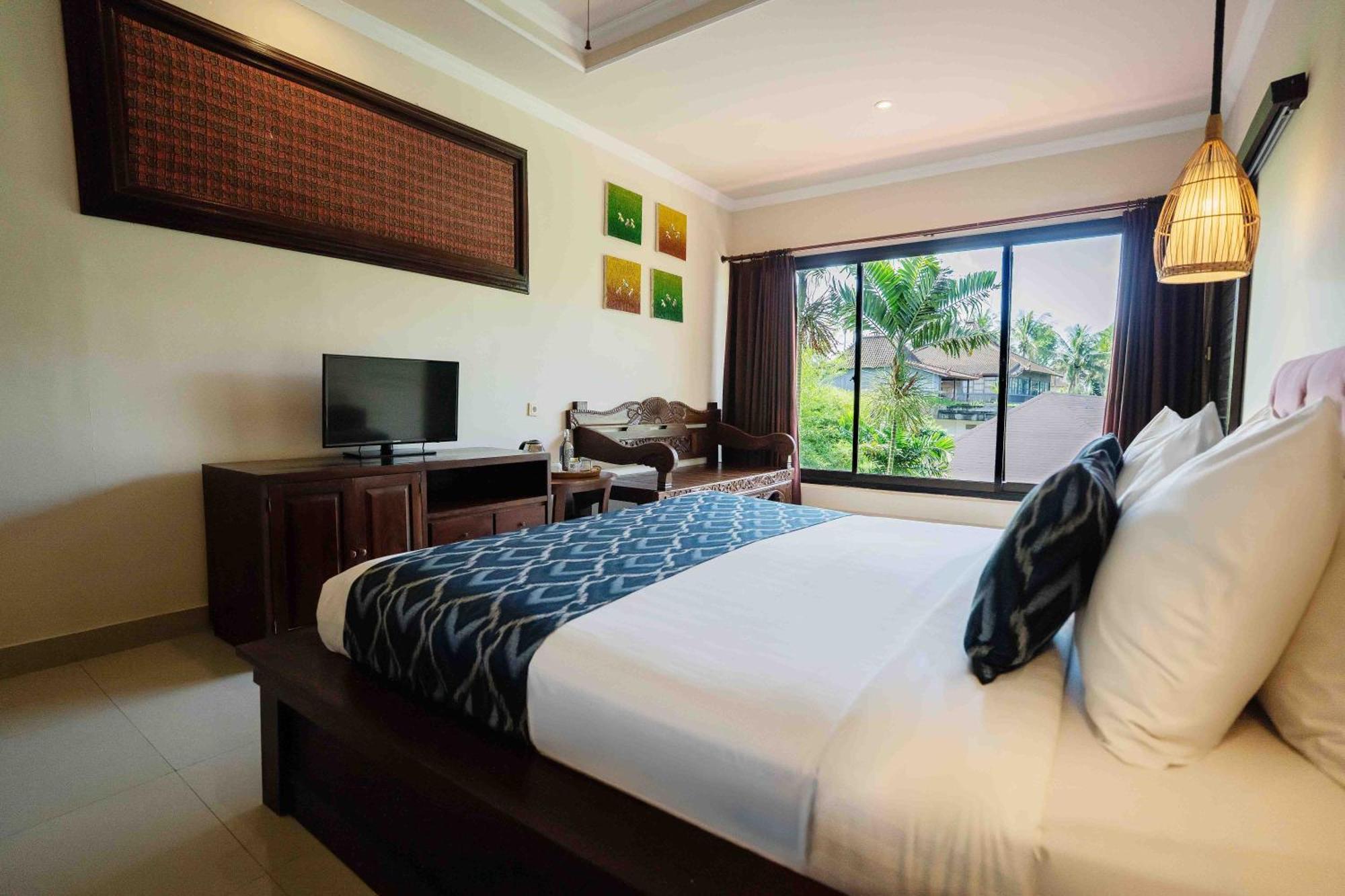 Hotel The Artini Dijiwa 4*